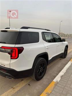 GMC Acadia